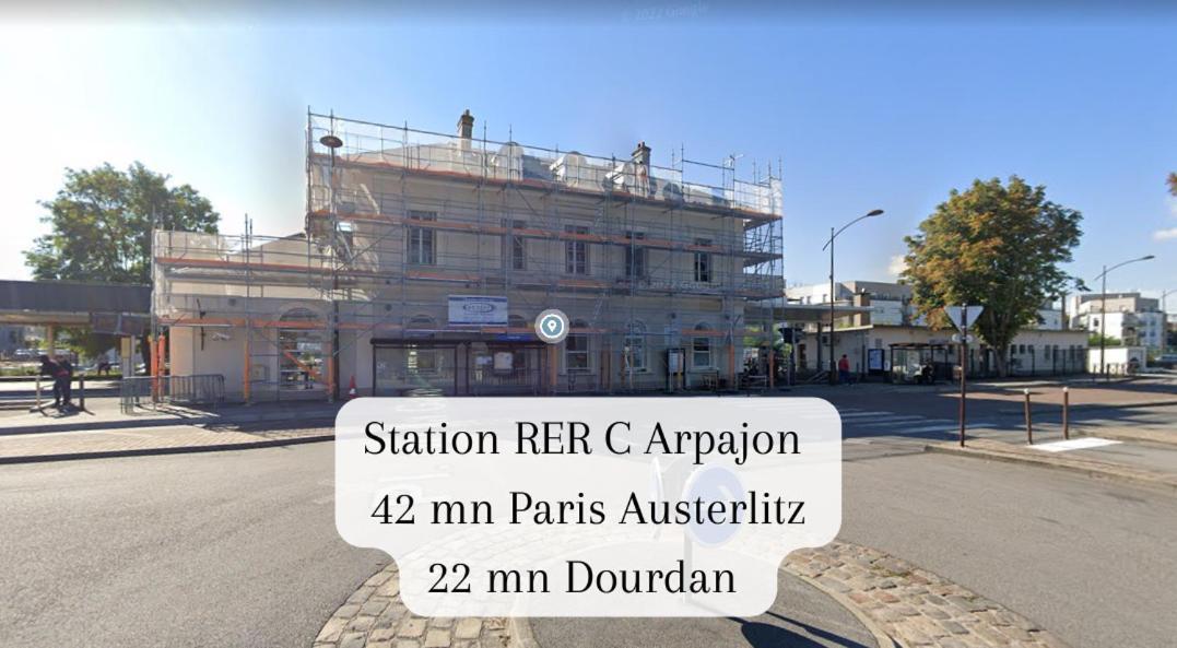 Disponible - Appartement Entier Neuf - 8Mn A Pied Rer C Paris, Parking Rue Gratuit, En Face Hopital D'Arpajon, Balcon Prive, Matelas Bultex 160X200, Ascenseur, Acces Pmr, Centre Ville A Pied Bagian luar foto