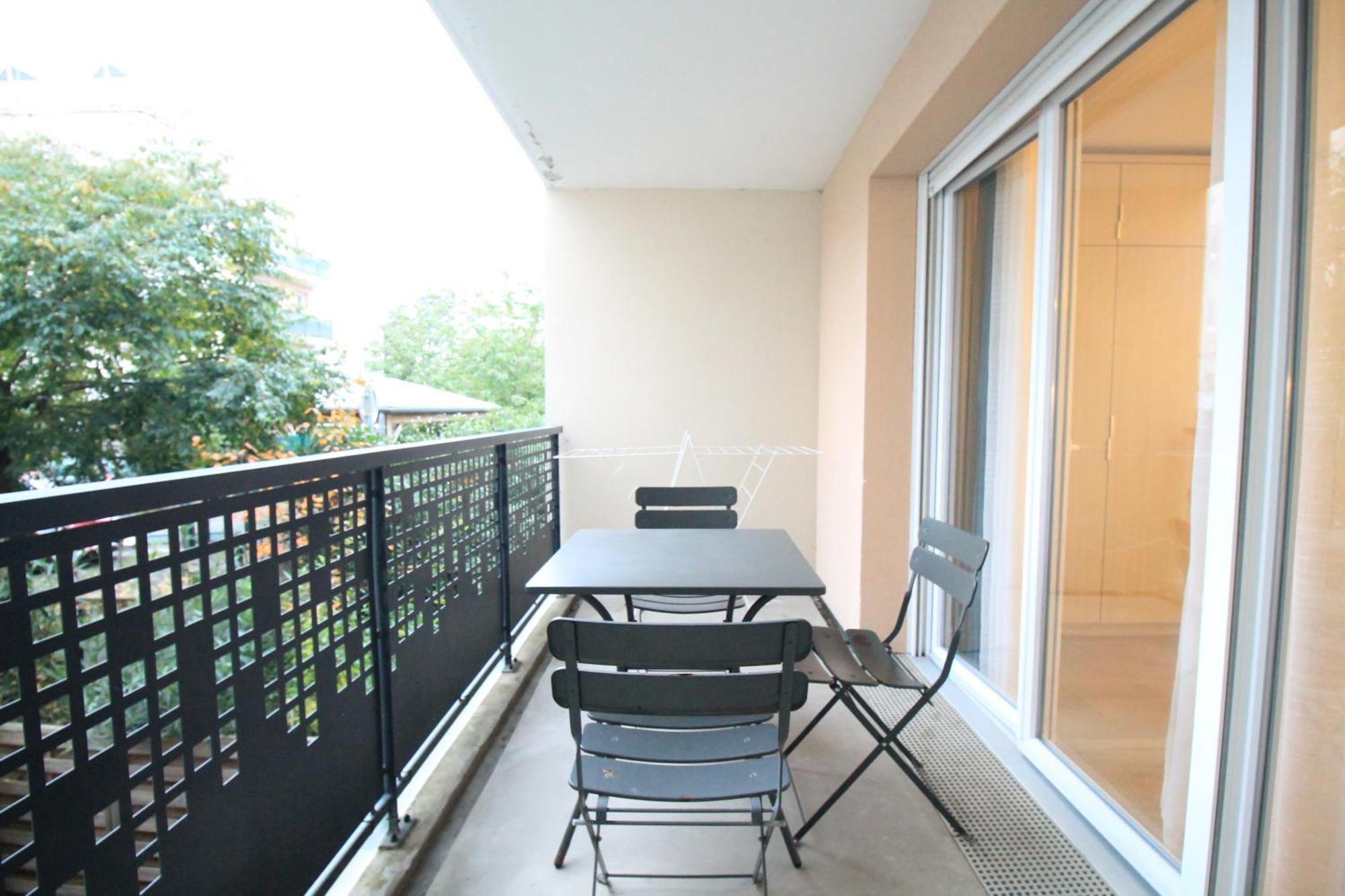 Disponible - Appartement Entier Neuf - 8Mn A Pied Rer C Paris, Parking Rue Gratuit, En Face Hopital D'Arpajon, Balcon Prive, Matelas Bultex 160X200, Ascenseur, Acces Pmr, Centre Ville A Pied Bagian luar foto