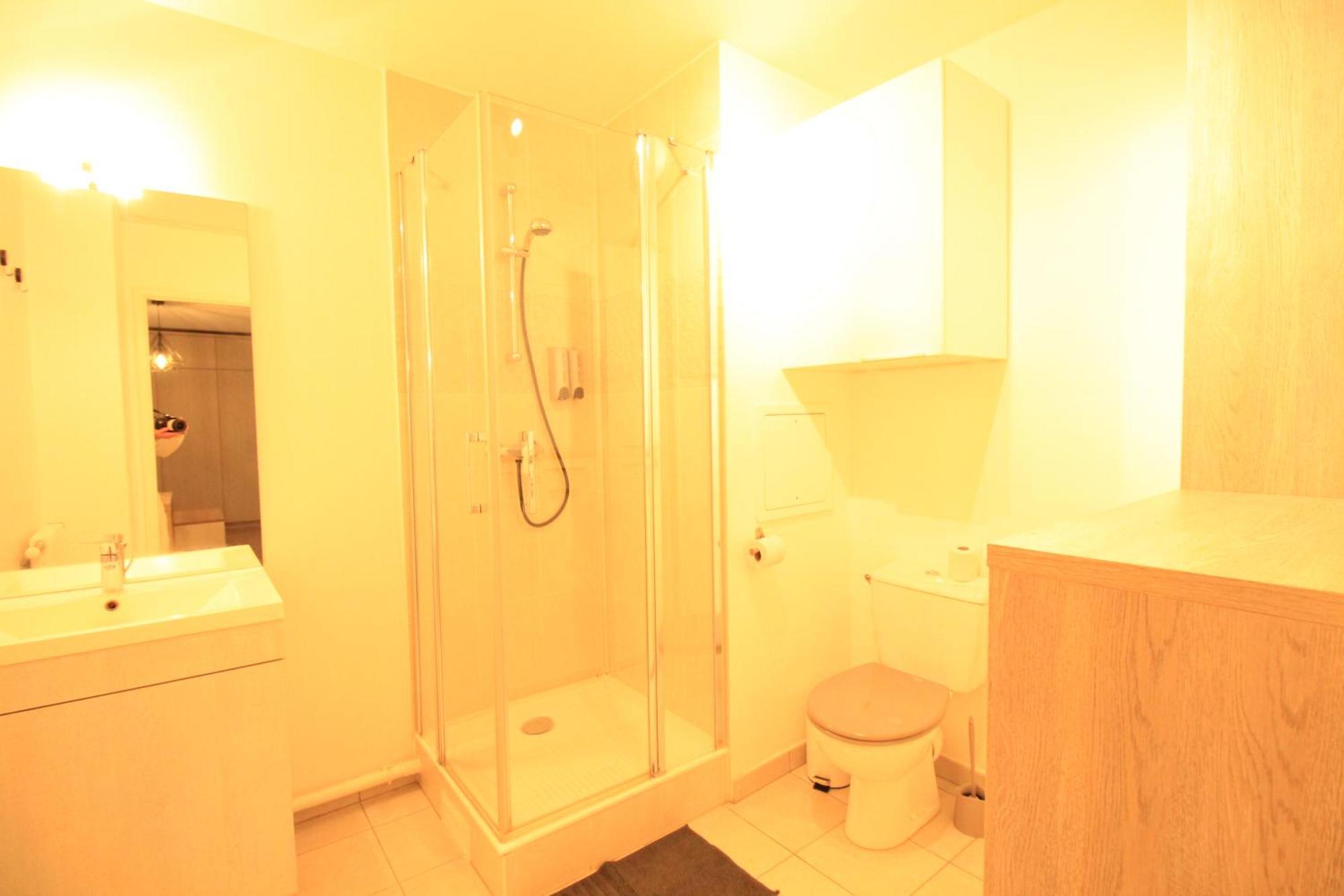 Disponible - Appartement Entier Neuf - 8Mn A Pied Rer C Paris, Parking Rue Gratuit, En Face Hopital D'Arpajon, Balcon Prive, Matelas Bultex 160X200, Ascenseur, Acces Pmr, Centre Ville A Pied Bagian luar foto