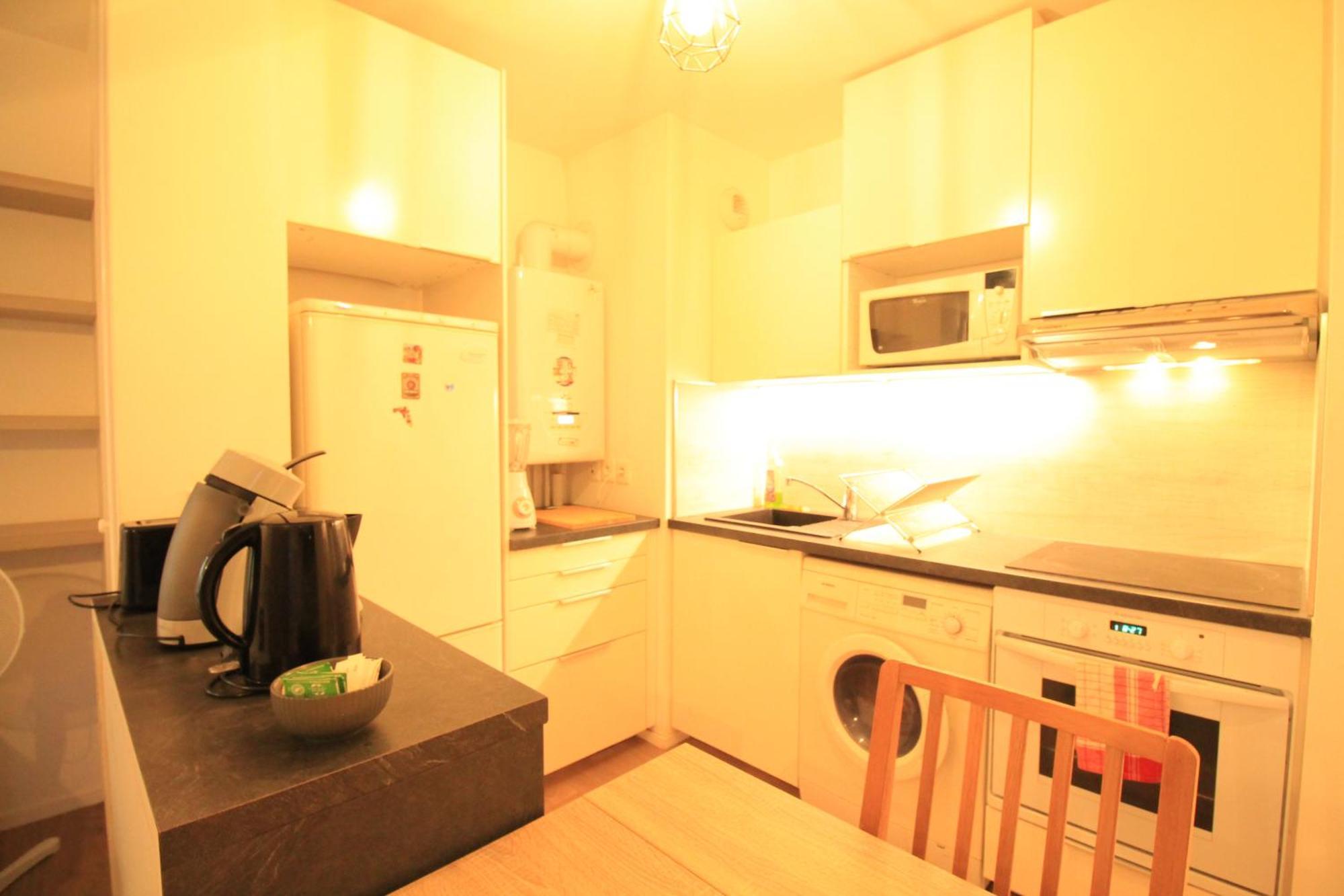 Disponible - Appartement Entier Neuf - 8Mn A Pied Rer C Paris, Parking Rue Gratuit, En Face Hopital D'Arpajon, Balcon Prive, Matelas Bultex 160X200, Ascenseur, Acces Pmr, Centre Ville A Pied Bagian luar foto